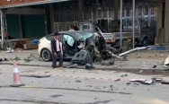 中서 테슬라 전기차 급발진 의심 사고 발생..2명 사망·3명 부상