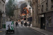 프랑스 파리 한복판서 가스누출 폭발..최소 24명 부상