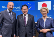 유럽연합, 日후쿠시마산 식품 수입 허용... EU-일본 정상회담서 합의