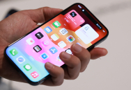 아이폰15 시리즈 사전예약 구매자 4명 중 3명 '2030'