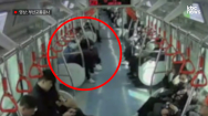 [영상]부산 지하철서 '종이에 불 붙여 방화' 시도 50대 긴급체포