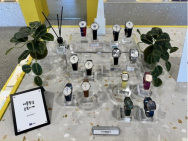 대통령실, '尹 2주년' 기념 굿즈 판매..손목시계 6만 원
