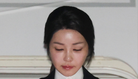 김여사 비서 "샤넬 교환 추가금 85만 원, 건진법사가 보전"
