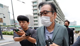 건진법사 "샤넬백·목걸이, 김건희 측에 전달"...첫 인정
