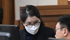 김건희 '명품 목걸이·브로치 수수 의혹'…특검 조사 진술 거부