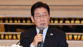 李 대통령 "중국이 부정선거를 어쩌고저쩌고… 이런 정신 나간 소리"