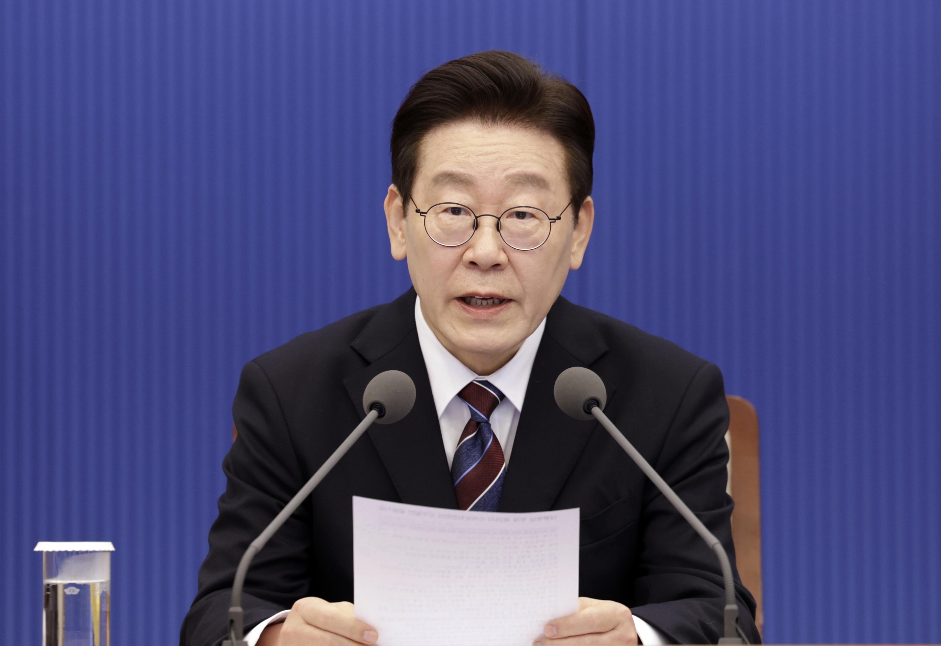 李대통령 "다주택 팔기 싫으면 두라...이익·손해는 정부가 정한다"