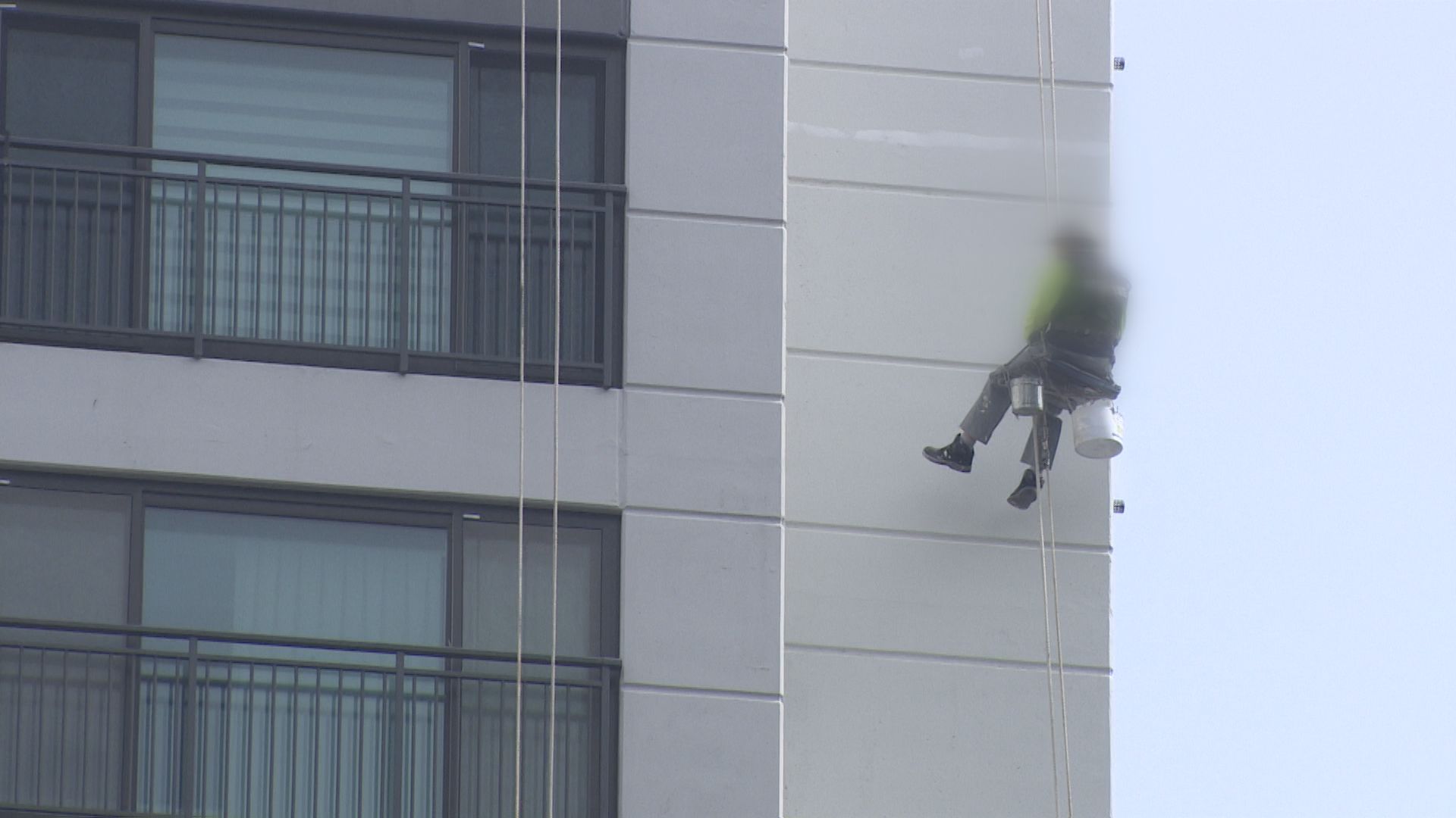 신축급 아파트서 13억 보수공사...입주민·입대의 갈등